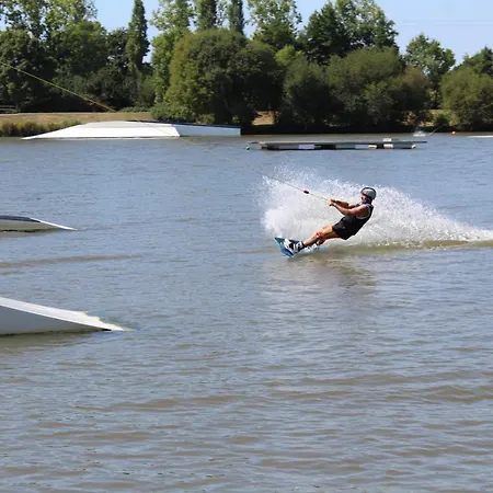 Maison Moderne Pour 7 Personnes A *