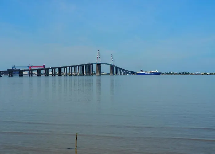 Holiday home Maison Moderne Pour 7 Personnes A Saint-Michel-Chef-Chef