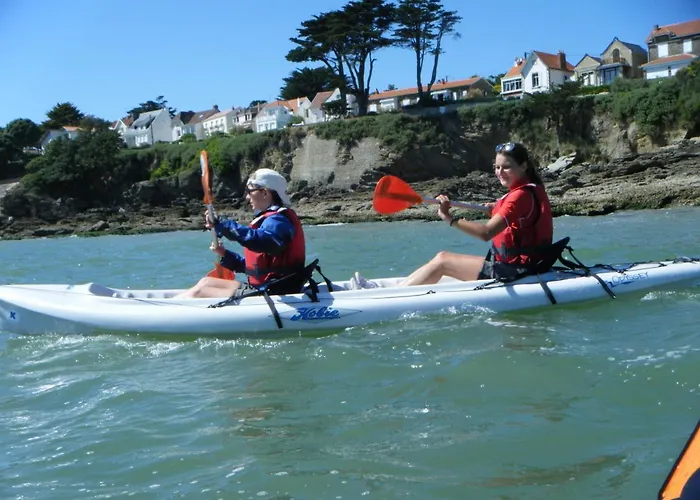 Maison Moderne Pour 7 Personnes A * Saint-Michel-Chef-Chef